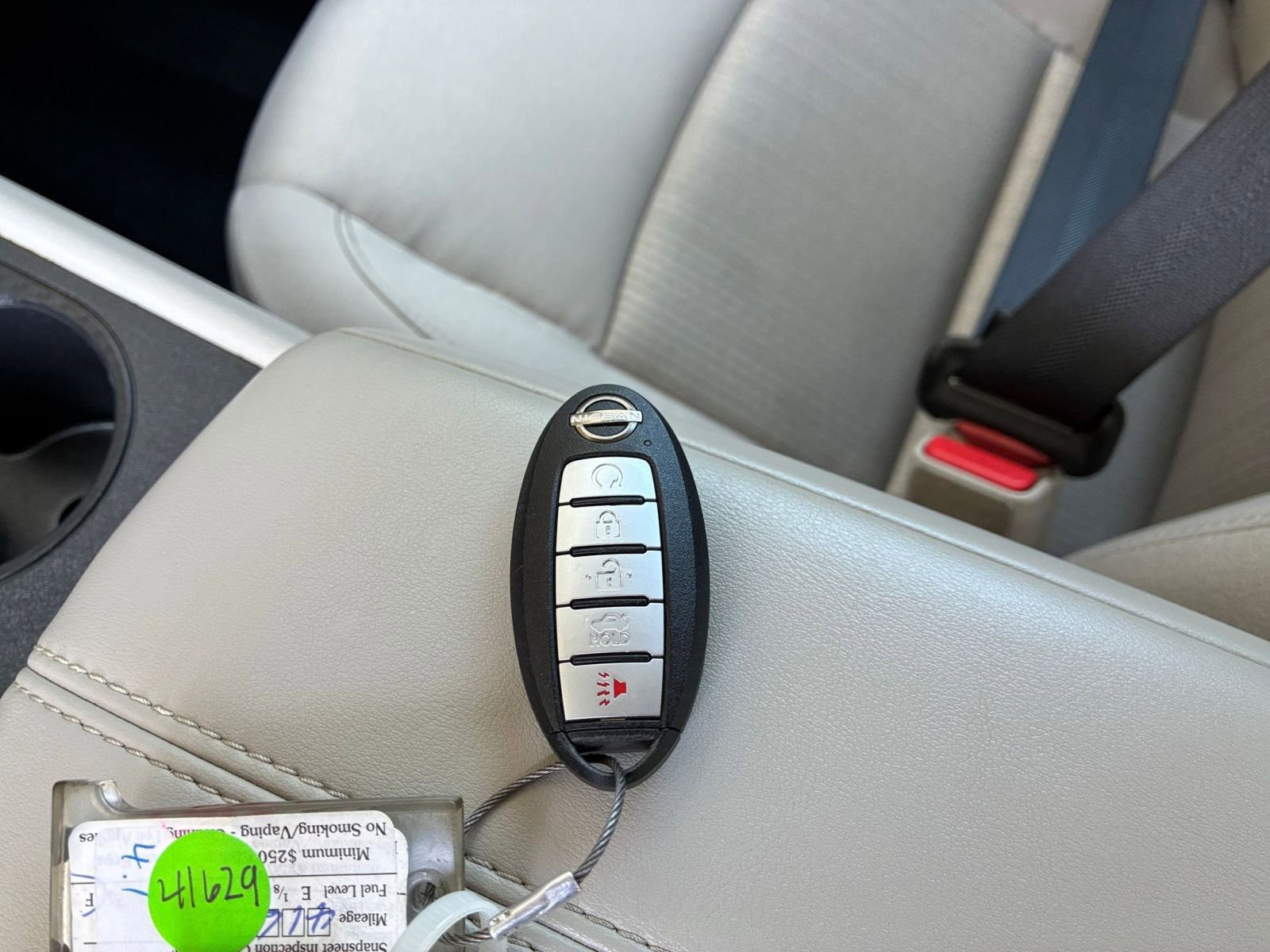 Used 2025 Nissan Altima 2.5 SV image 25