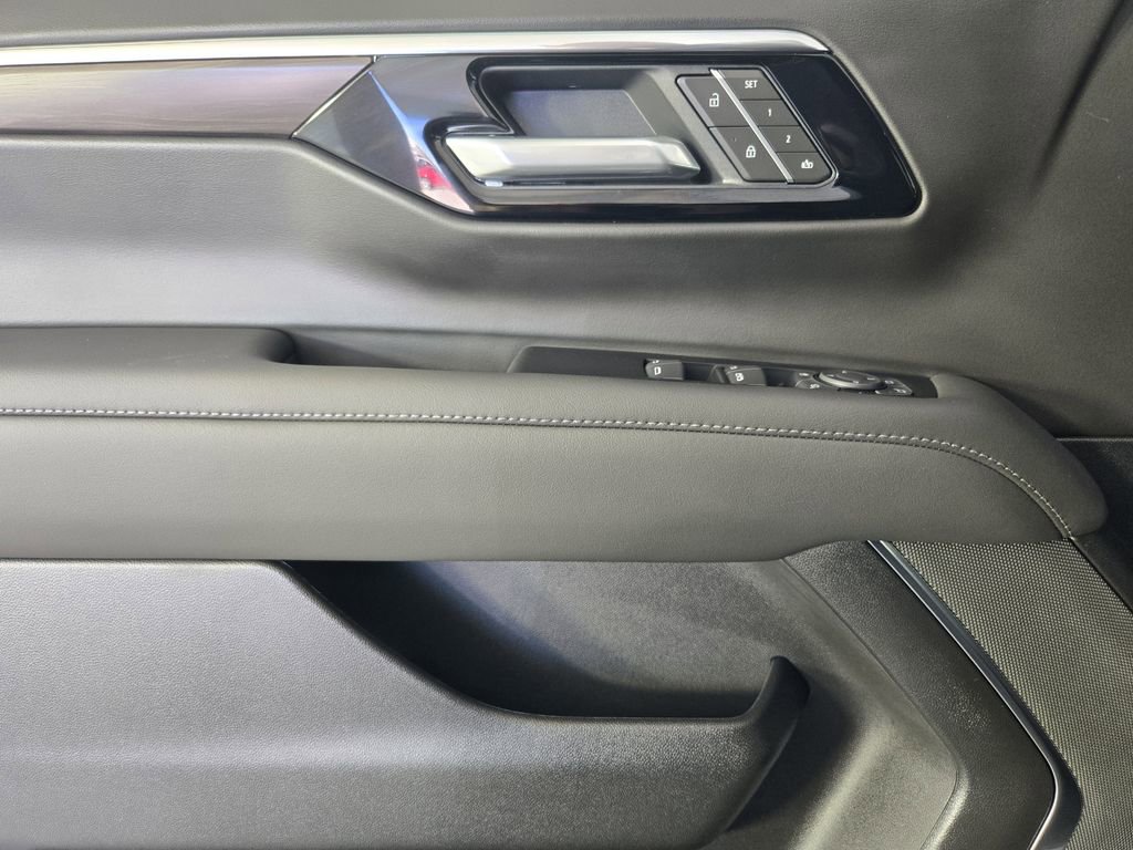 New 2026 Chevrolet Tahoe LT w/ Comfort Package image 23