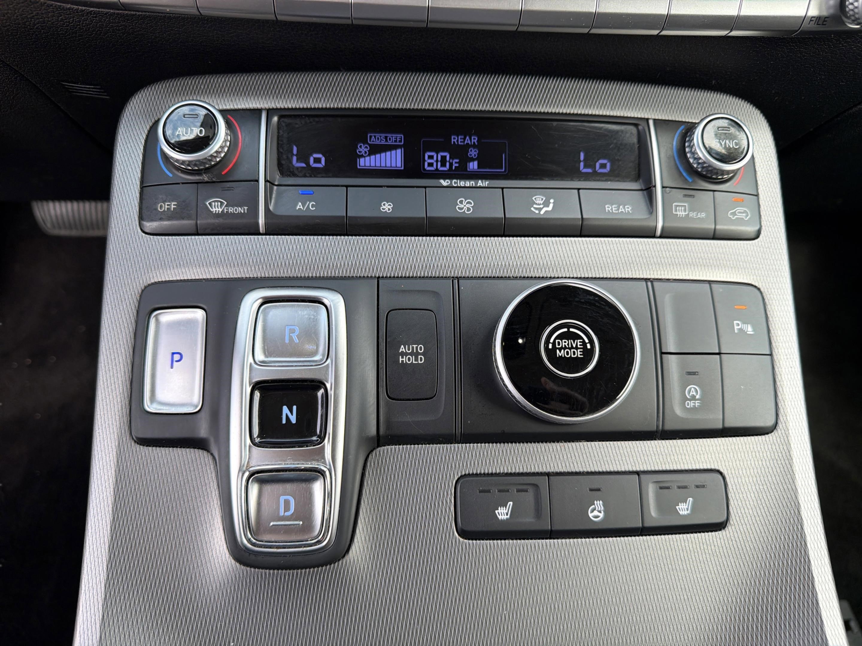 Used 2020 Hyundai Palisade SEL w/ Premium Package FWD image 19