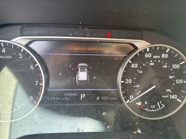 Used 2022 Nissan Pathfinder SV w/ Cargo Package FWD image 4