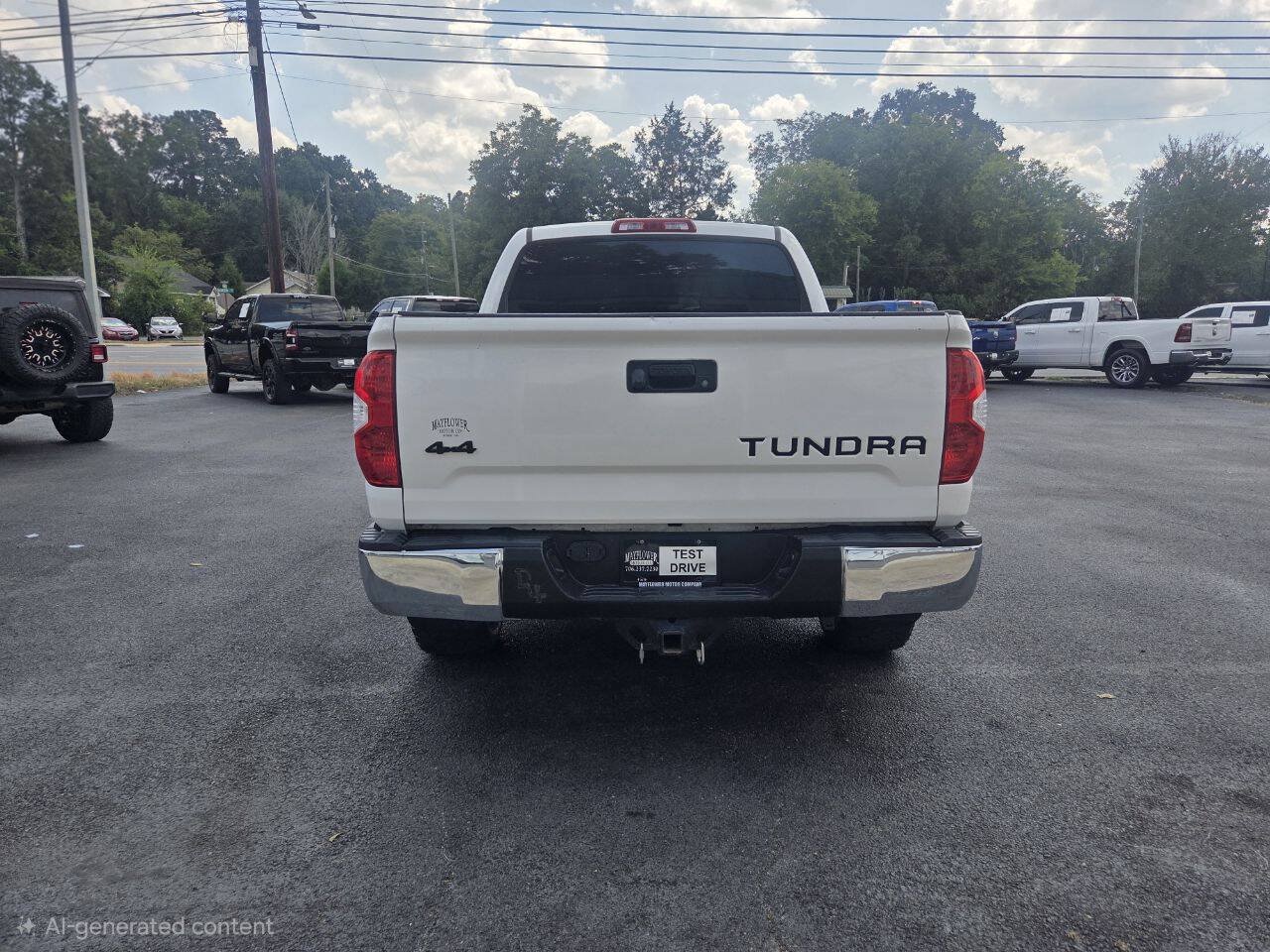 Used 2016 Toyota Tundra SR5 w/ SR5 Upgrade Package AWD/4WD image 10