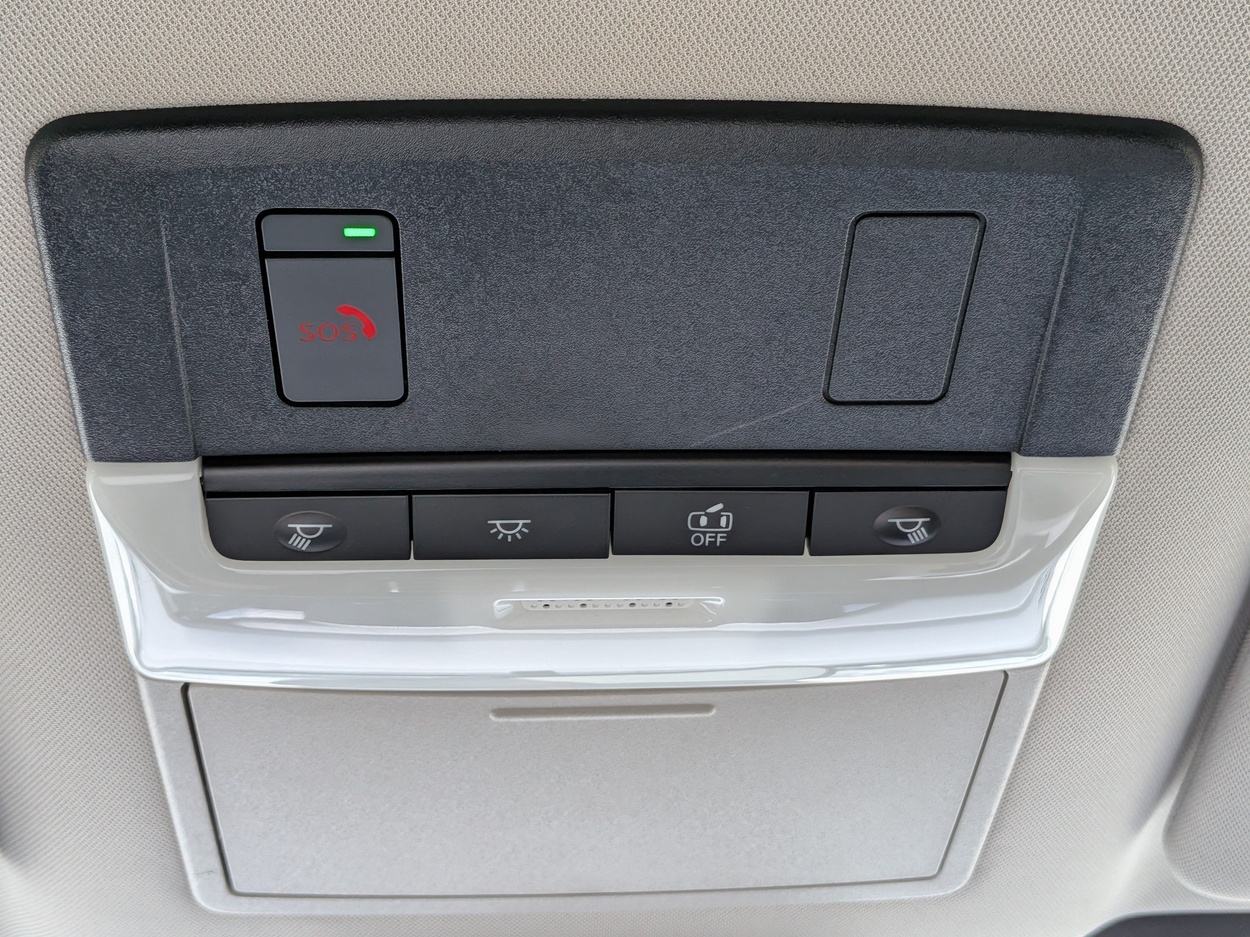 Certified 2024 Nissan Pathfinder SV FWD image 28