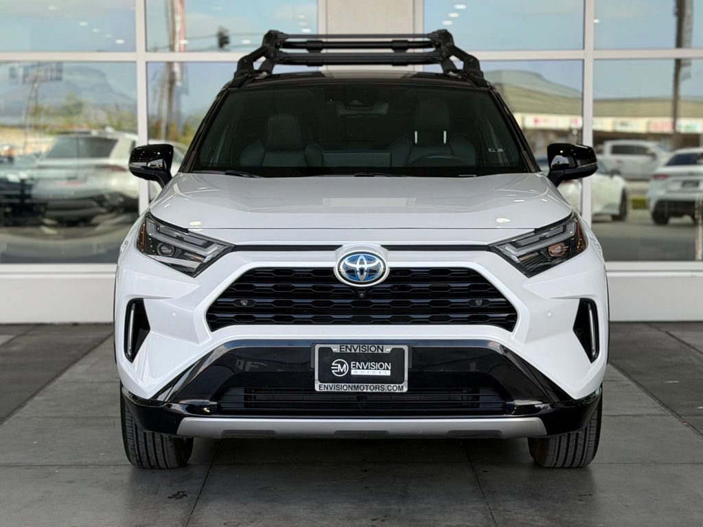 Used 2023 Toyota RAV4 XSE AWD/4WD image 5