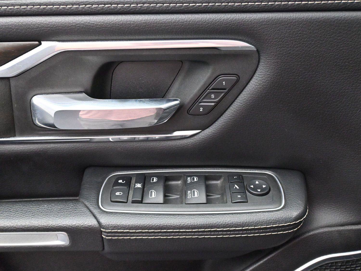 Used 2022 RAM 1500 Laramie image 10