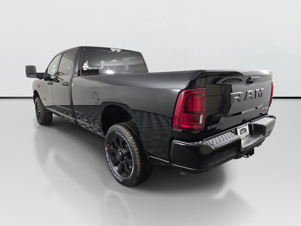 New 2026 RAM 3500 Big Horn AWD/4WD image 6