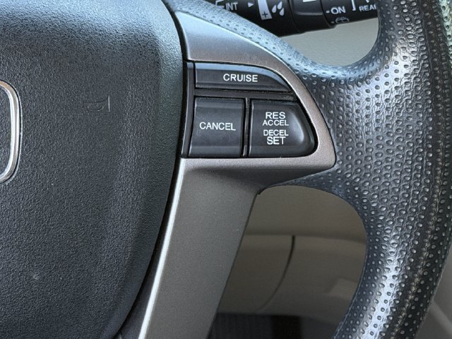 Used 2017 Honda Odyssey SE image 14