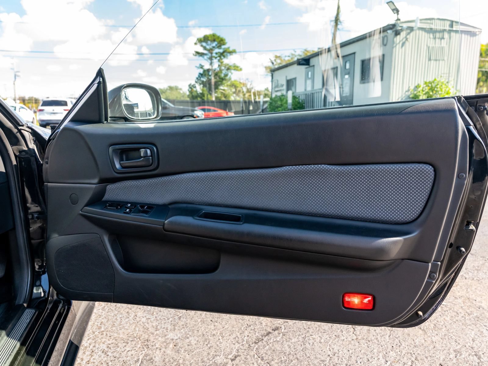 Used 1999 Nissan Other Nissan Models image 48