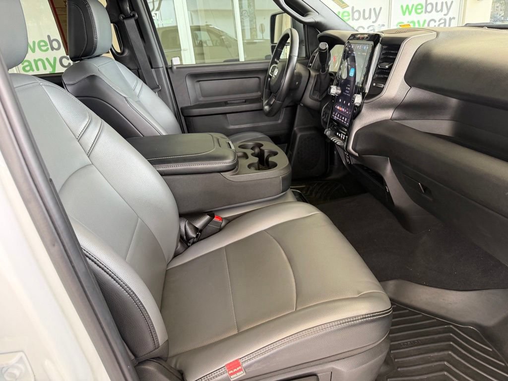 Used 2025 RAM 3500 Tradesman AWD/4WD image 28