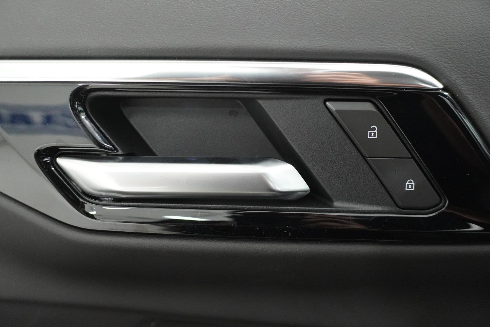 New 2026 Chevrolet Suburban LS w/ LS Custom Edition RWD image 14