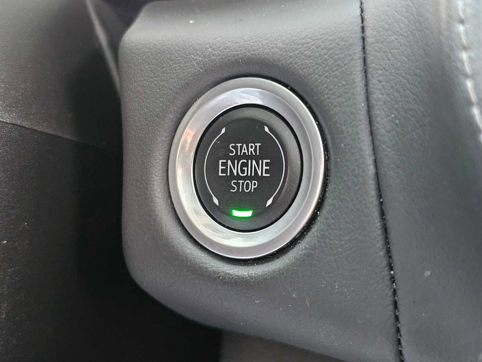 Used 2024 Chevrolet Tahoe Z71 w/ Luxury Package image 36