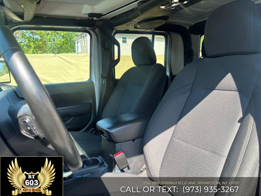 Used 2022 Jeep Gladiator Sport AWD/4WD image 12