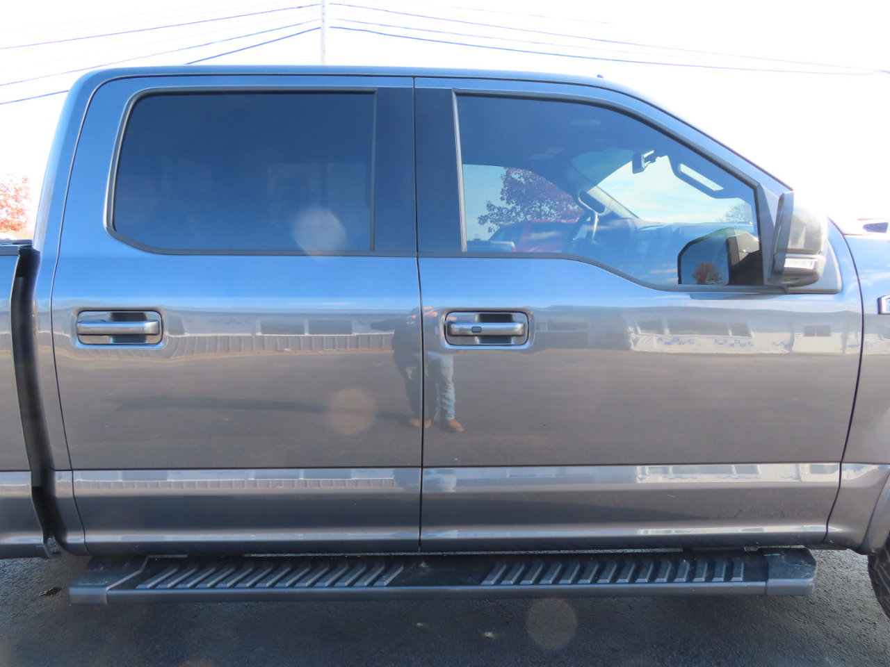 Used 2019 Ford F150 Lariat w/ Equipment Group 502A Luxury image 23