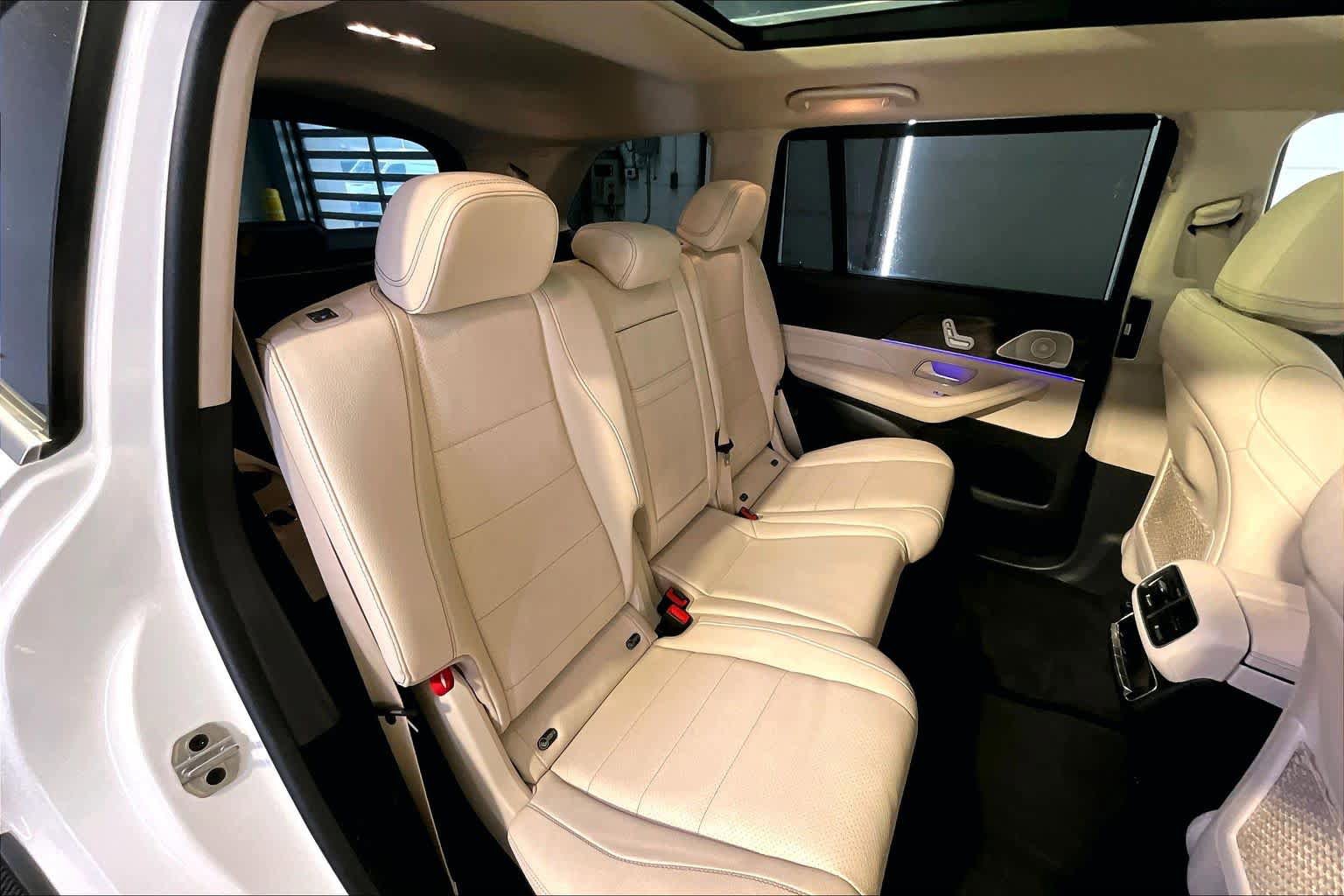 Used 2022 Mercedes-Benz GLS 450 4MATIC image 20