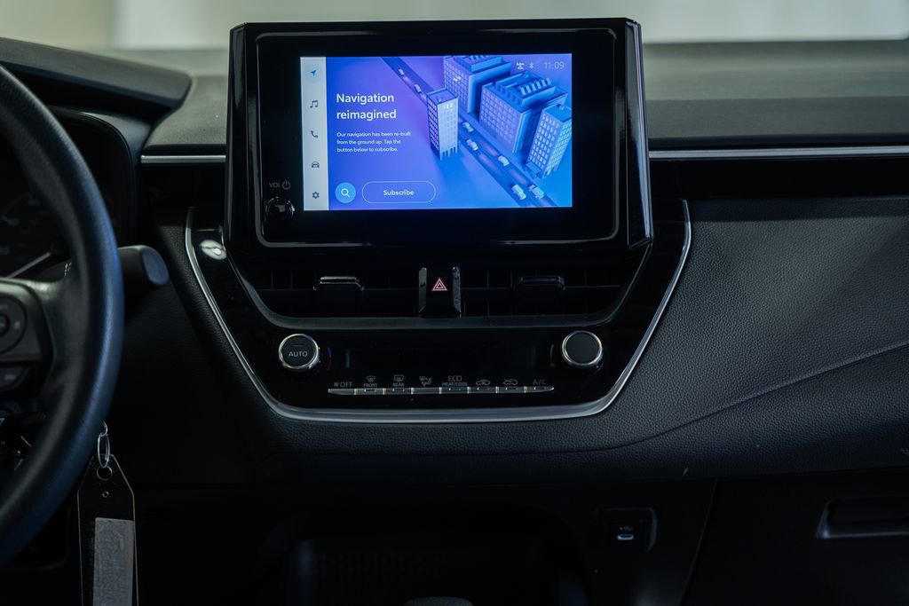 Used 2023 Toyota Corolla LE image 17