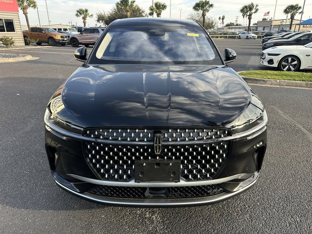 Used 2024 Lincoln Nautilus Premier image 9