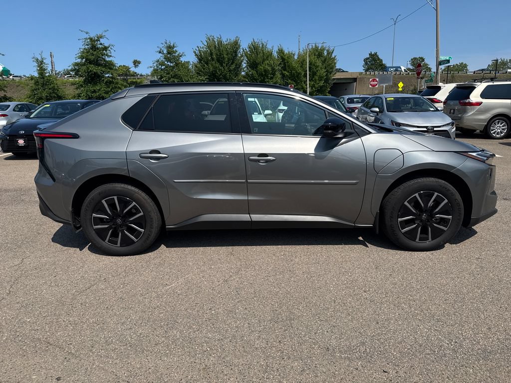 Used 2026 Toyota bZ AWD/4WD image 20