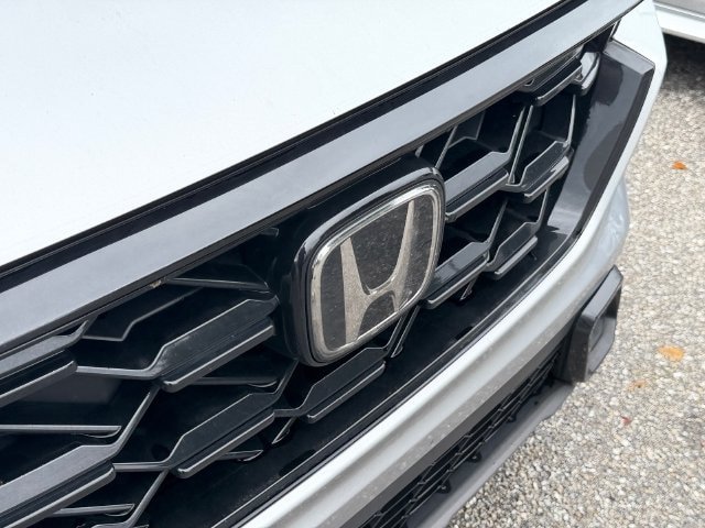 Used 2025 Honda CR-V Sport image 14
