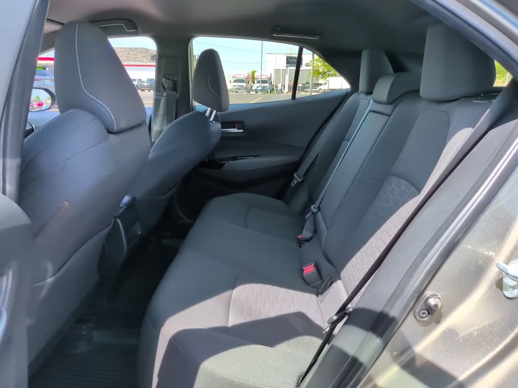 Used 2020 Toyota Corolla SE FWD image 13