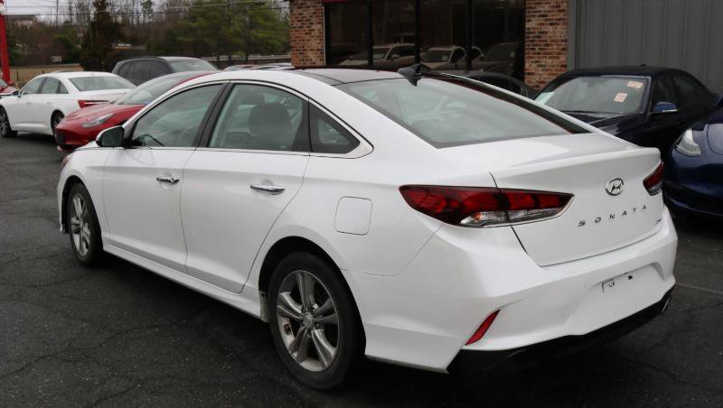 Used 2019 Hyundai Sonata Limited w/ Ultimate Package 04 FWD image 6