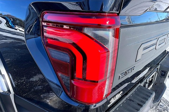 Used 2024 Ford F150 Raptor image 23