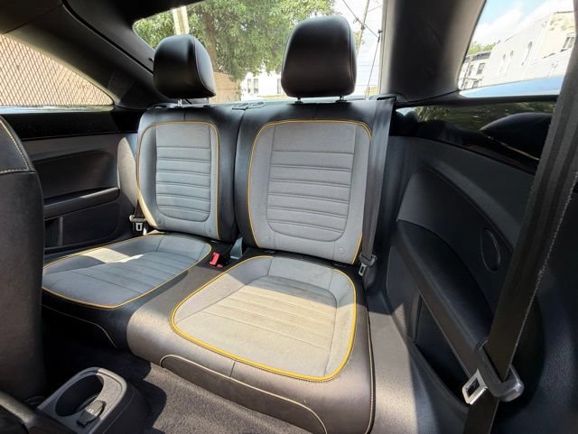 Used 2017 Volkswagen Beetle 1.8T Dune FWD image 16
