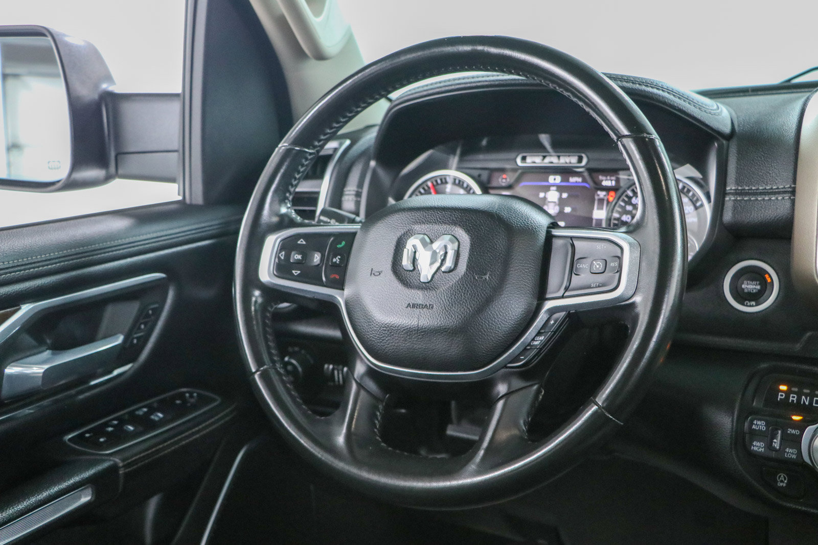 Used 2022 RAM 1500 Laramie w/ Laramie Southwest Edition AWD/4WD image 13