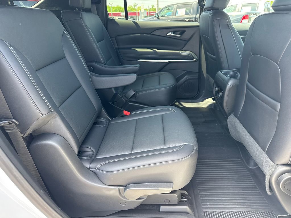 New 2026 Chevrolet Traverse LT w/ Driver Confidence Package FWD image 16