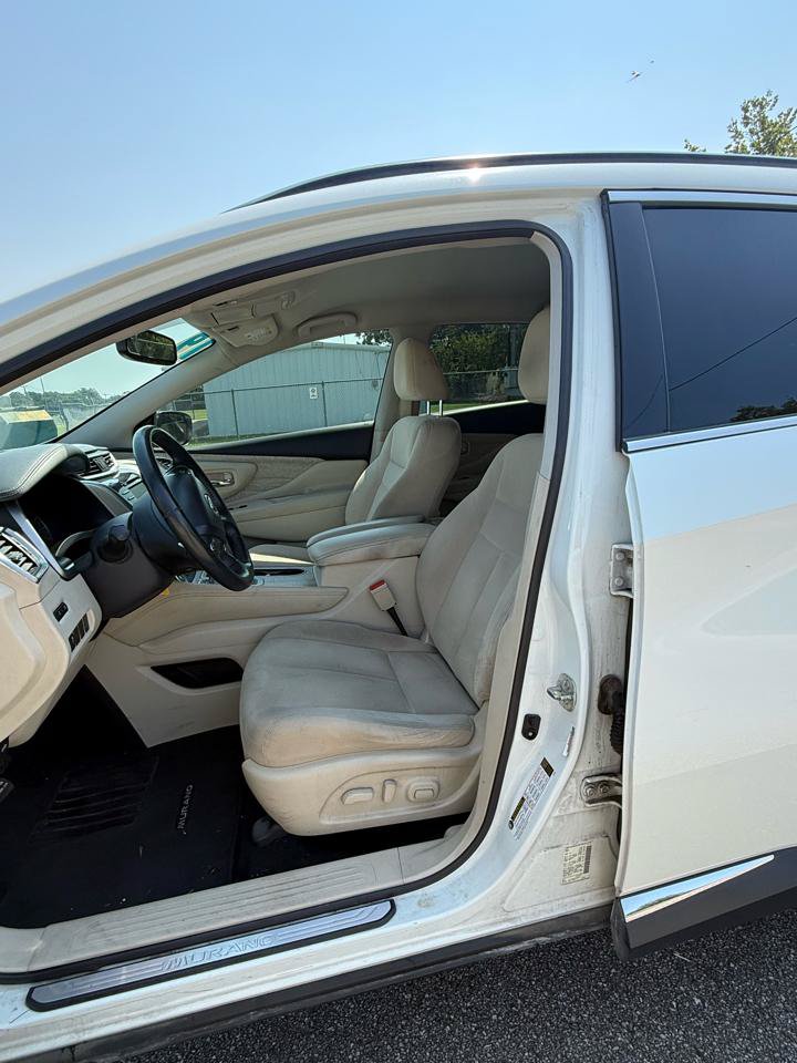 Used 2019 Nissan Murano SV w/ Cargo Package FWD image 6