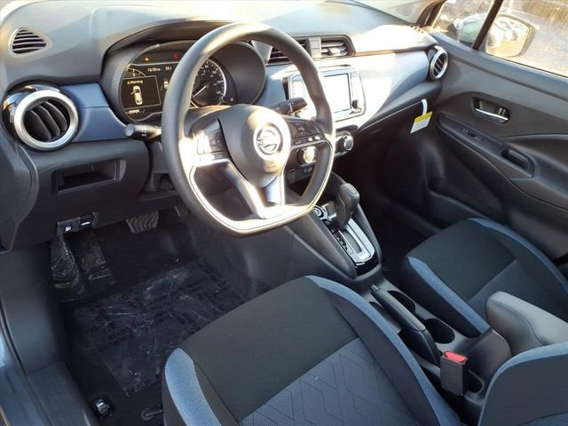 New 2025 Nissan Versa SV w/ Trunk Package image 9