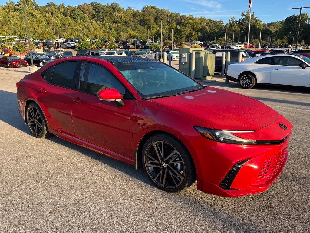 Used 2026 Toyota Camry XSE w/ Premium Plus Package FWD image 2