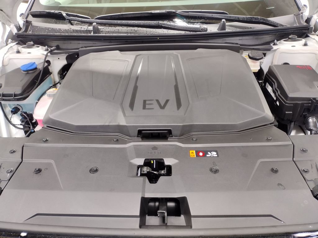 New 2026 Hyundai Ioniq 5 SEL AWD/4WD image 8