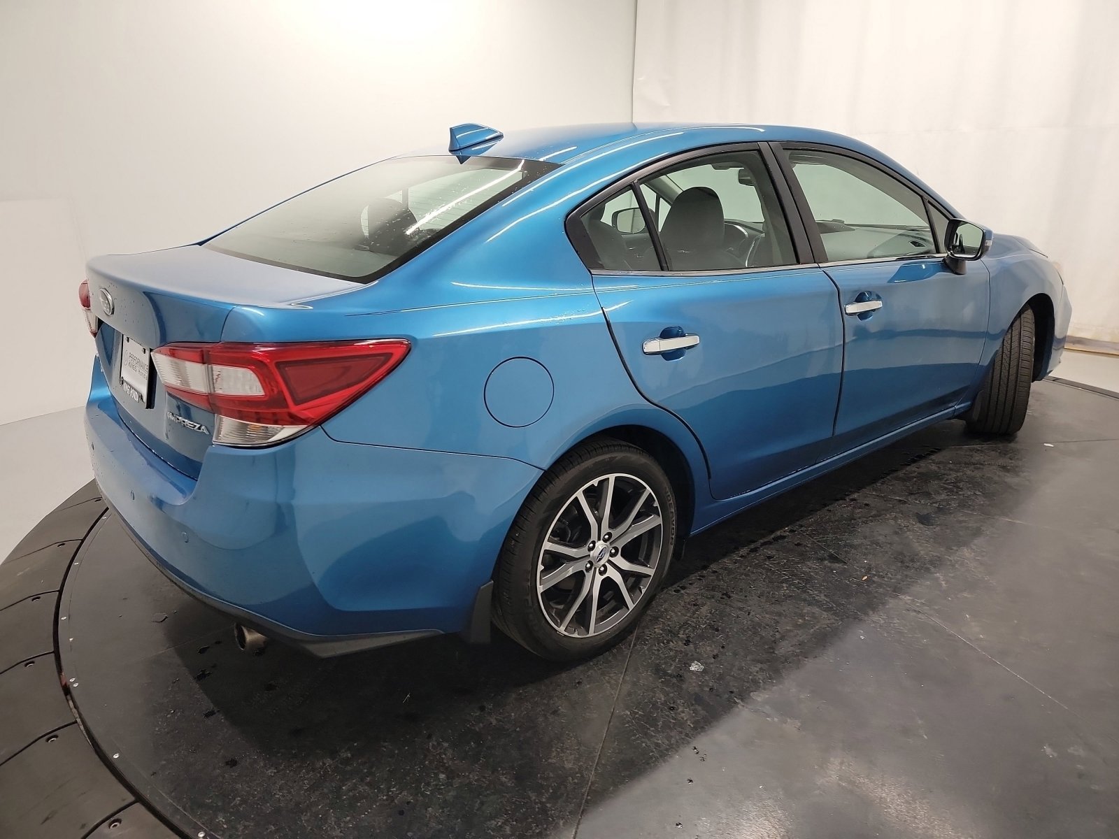 Used 2019 Subaru Impreza 2.0i Limited image 9