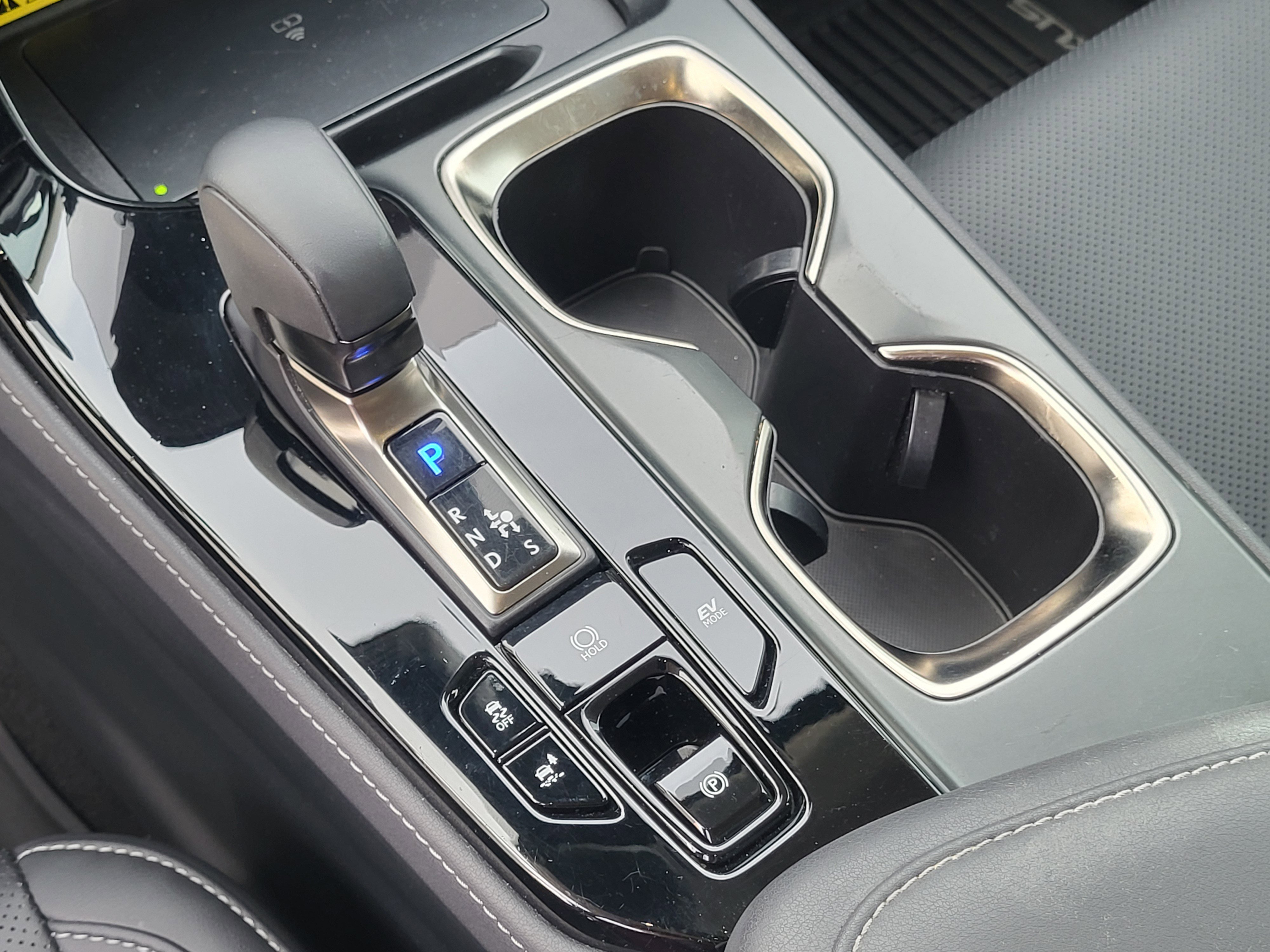 Used 2024 Lexus NX 350h AWD w/ Vision Package image 21