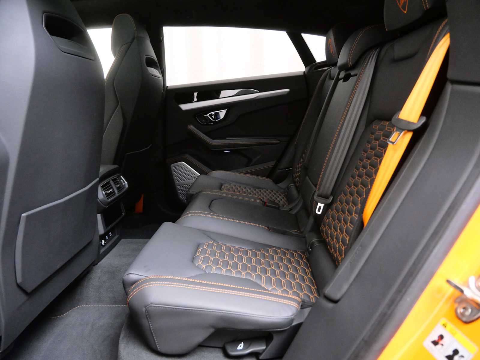 Used 2024 Lamborghini Urus S AWD/4WD image 18
