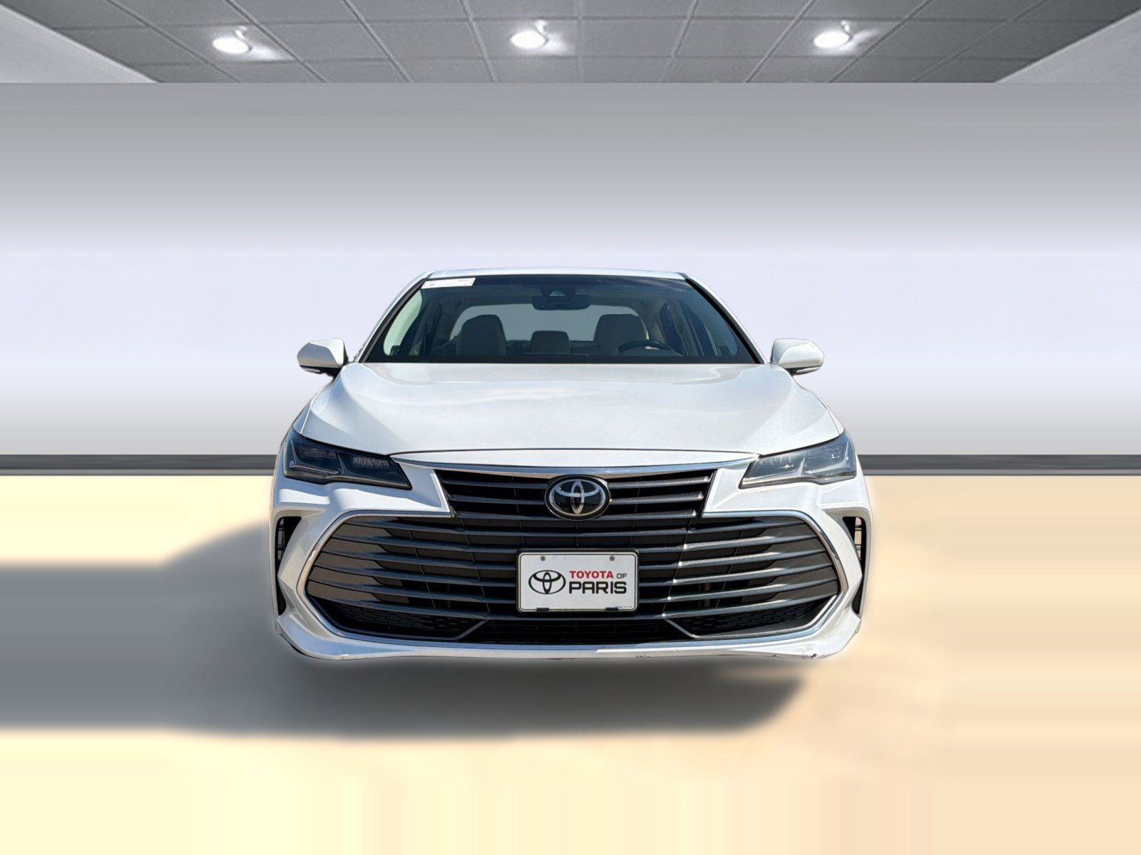 Used 2019 Toyota Avalon Limited image 6