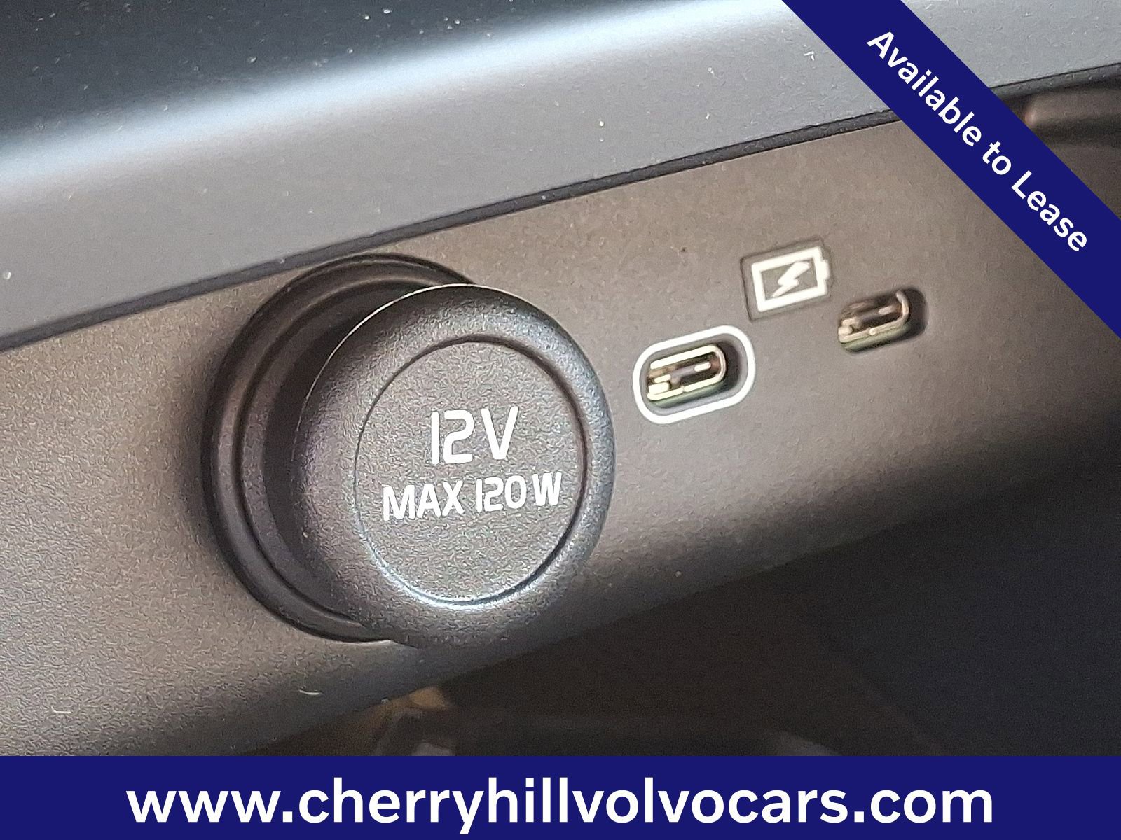 Certified 2026 Volvo XC40 B5 Plus w/ Protection Package Premier image 23