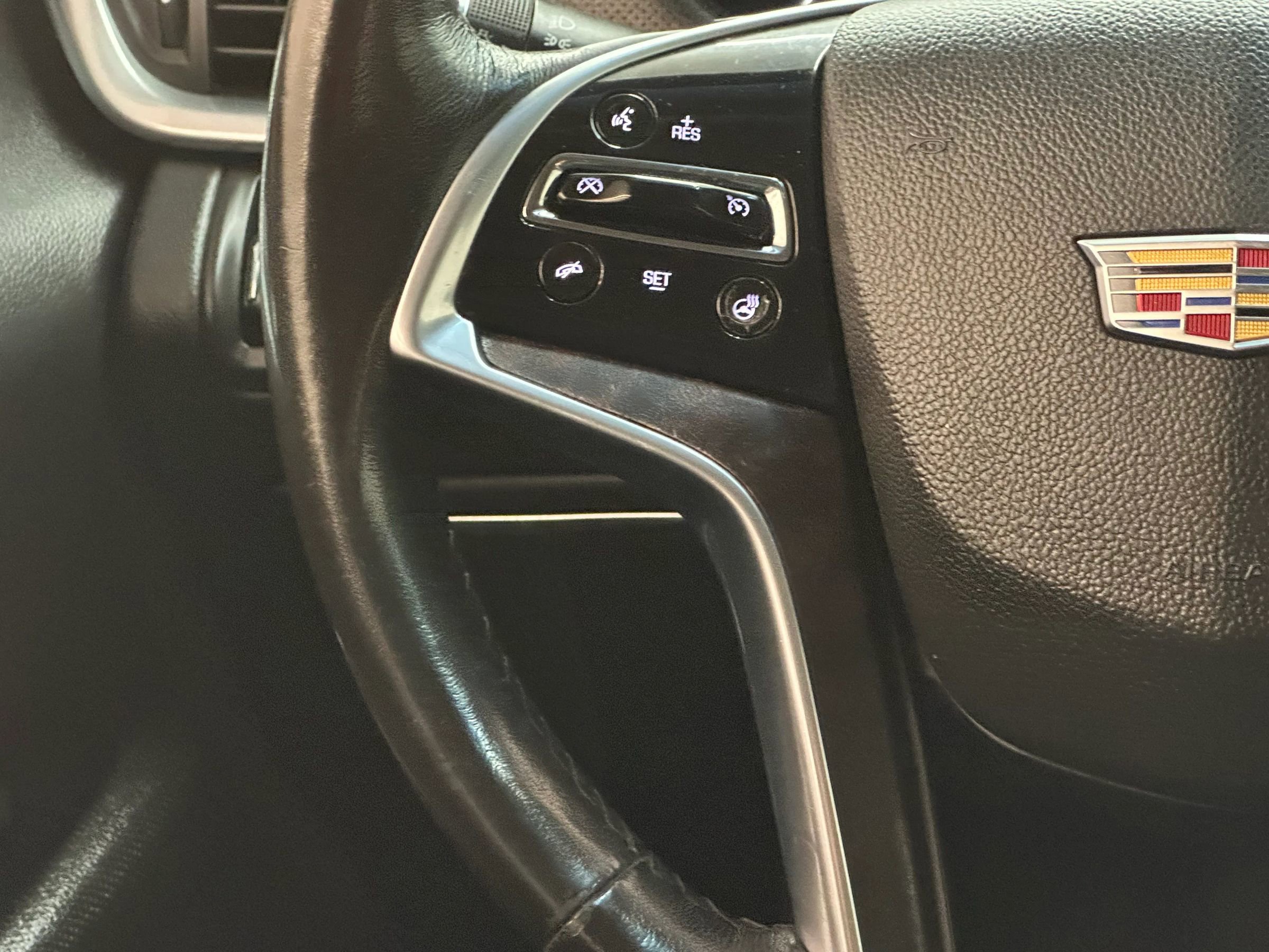 Used 2019 Cadillac XTS Luxury image 21