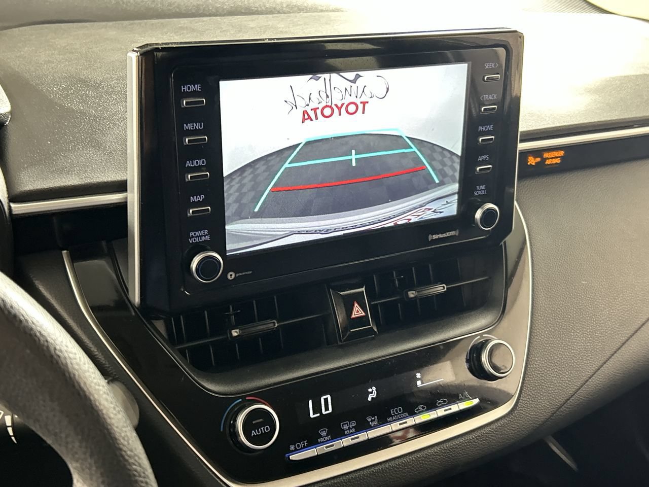 Used 2021 Toyota Corolla LE FWD image 17