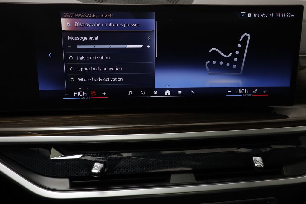 Certified 2024 BMW X7 xDrive40i w/ Executive Package image 11