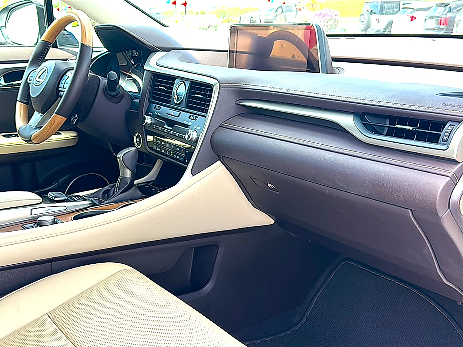 Used 2016 Lexus RX 350 FWD w/ Premium Package image 24