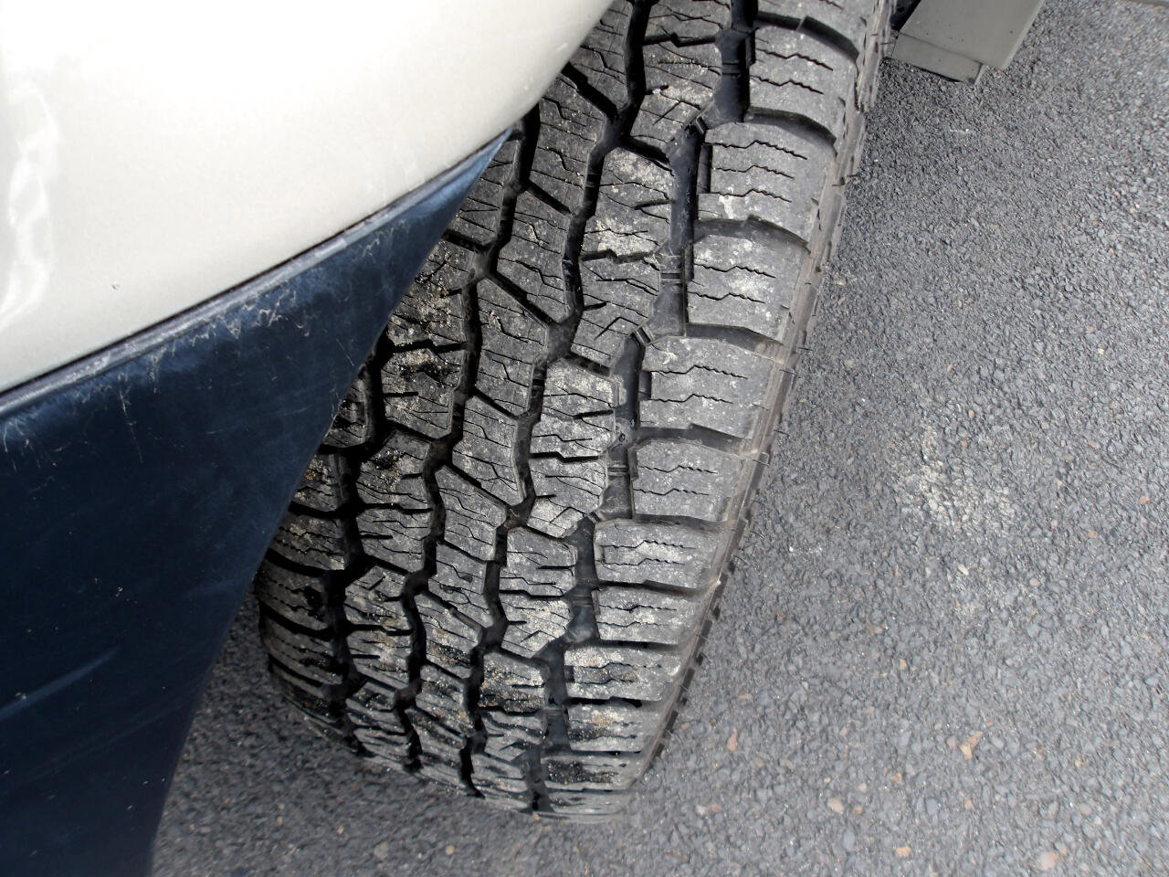 Used 2003 Lexus GX 470 image 23