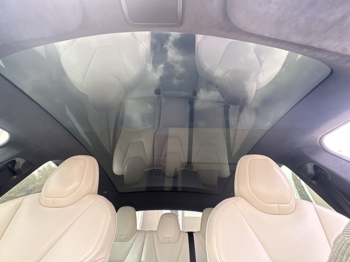 Used 2020 Tesla Model S Long Range Plus image 28