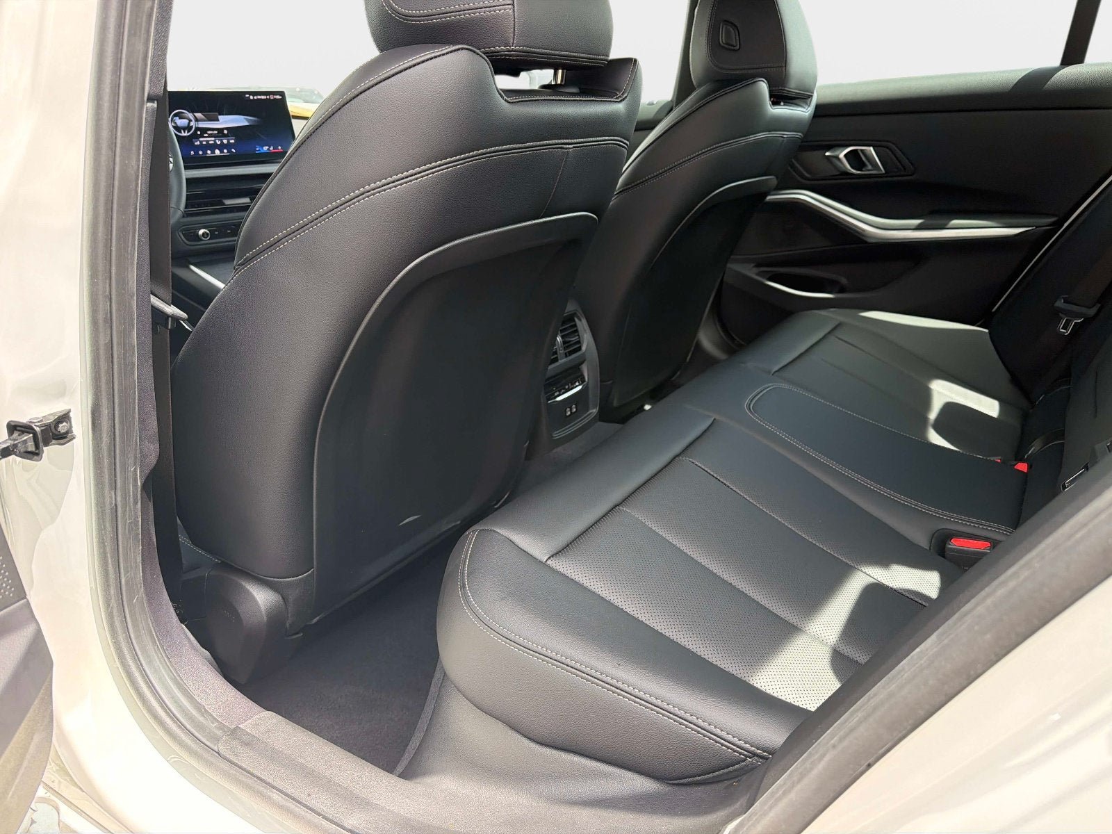 New 2026 BMW 330i Sedan w/ Convenience Package RWD image 12