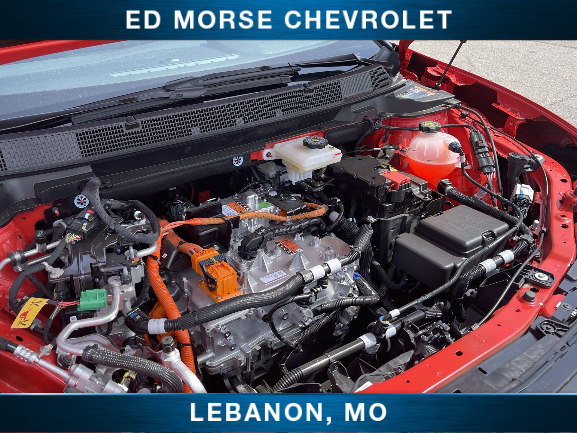 New 2025 Chevrolet Equinox EV RS w/ Convenience Package II FWD image 28