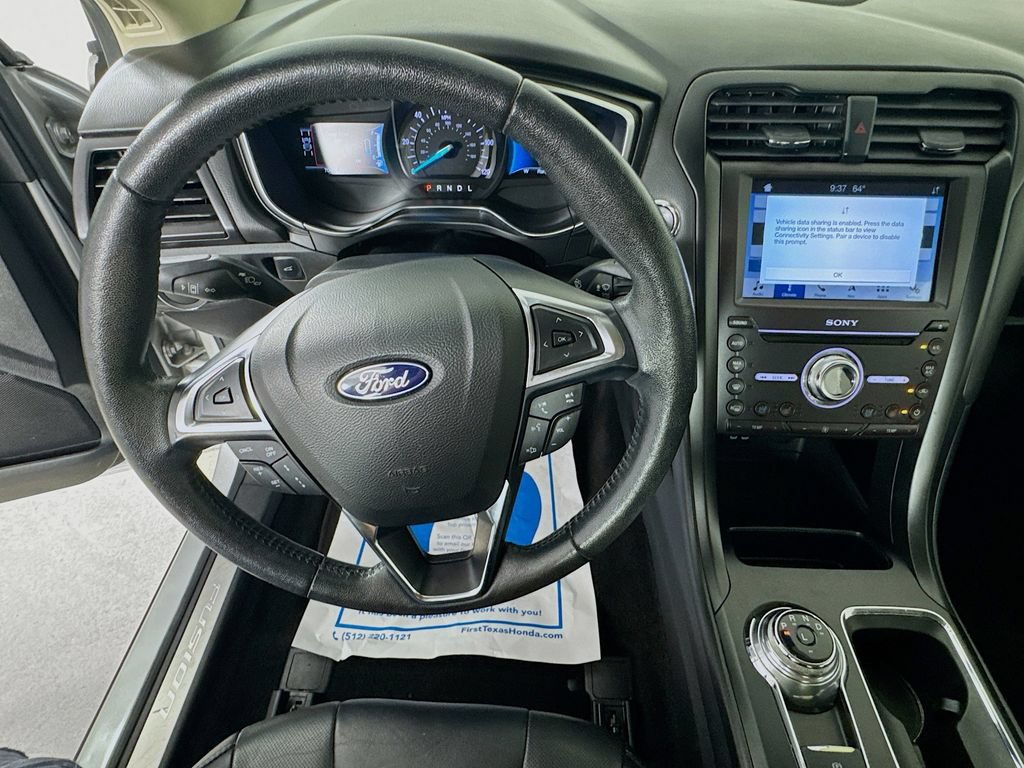Used 2019 Ford Fusion Titanium FWD image 12