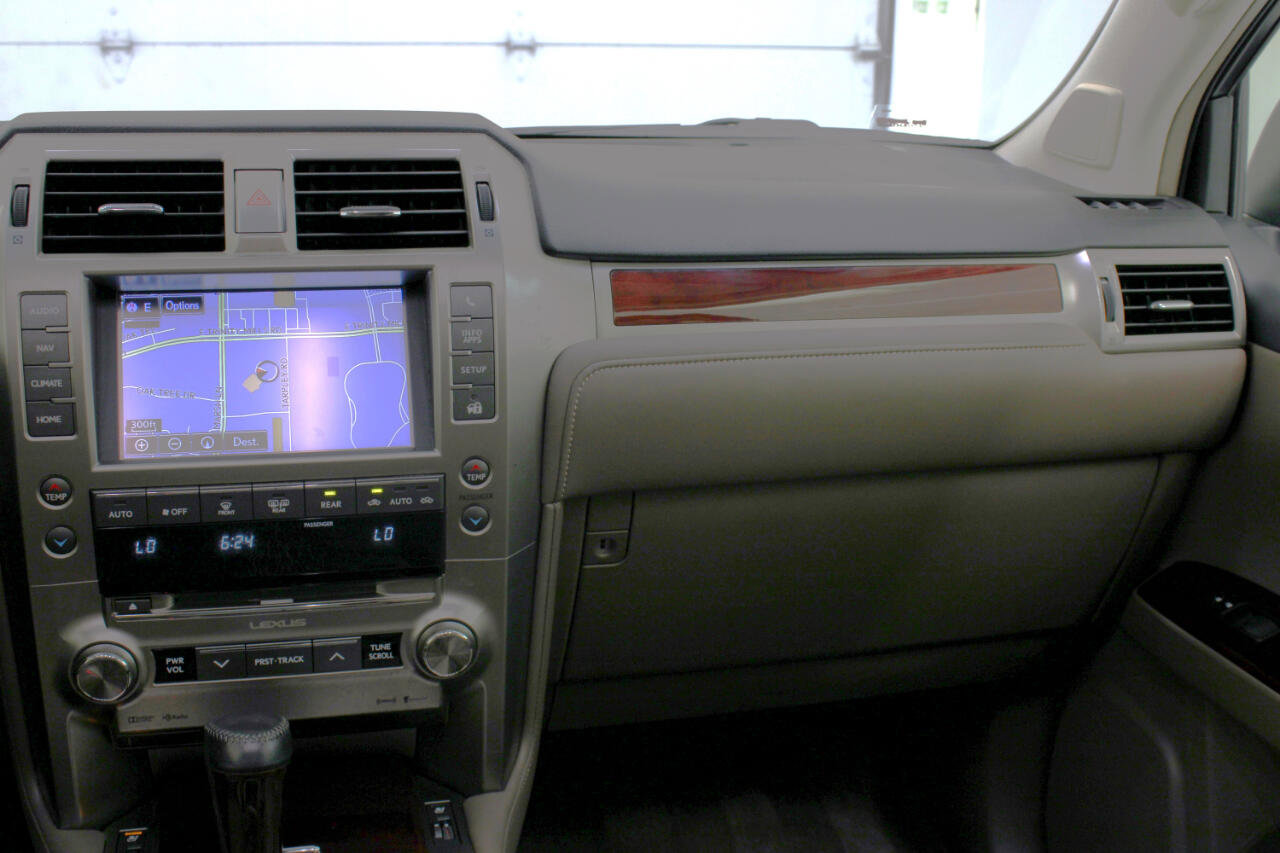 Used 2016 Lexus GX 460 Premium image 57