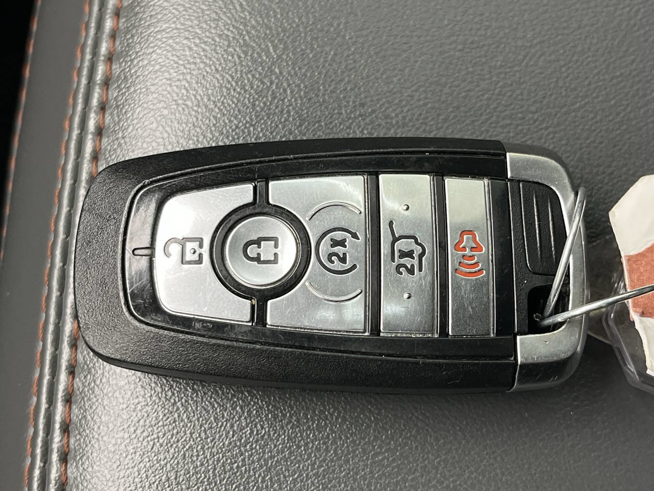 Certified 2025 Ford Expedition Active AWD/4WD image 32