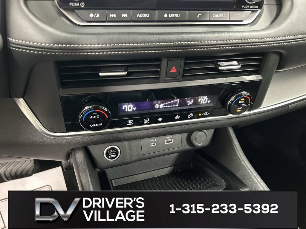 Used 2023 Nissan Rogue SV AWD/4WD image 16