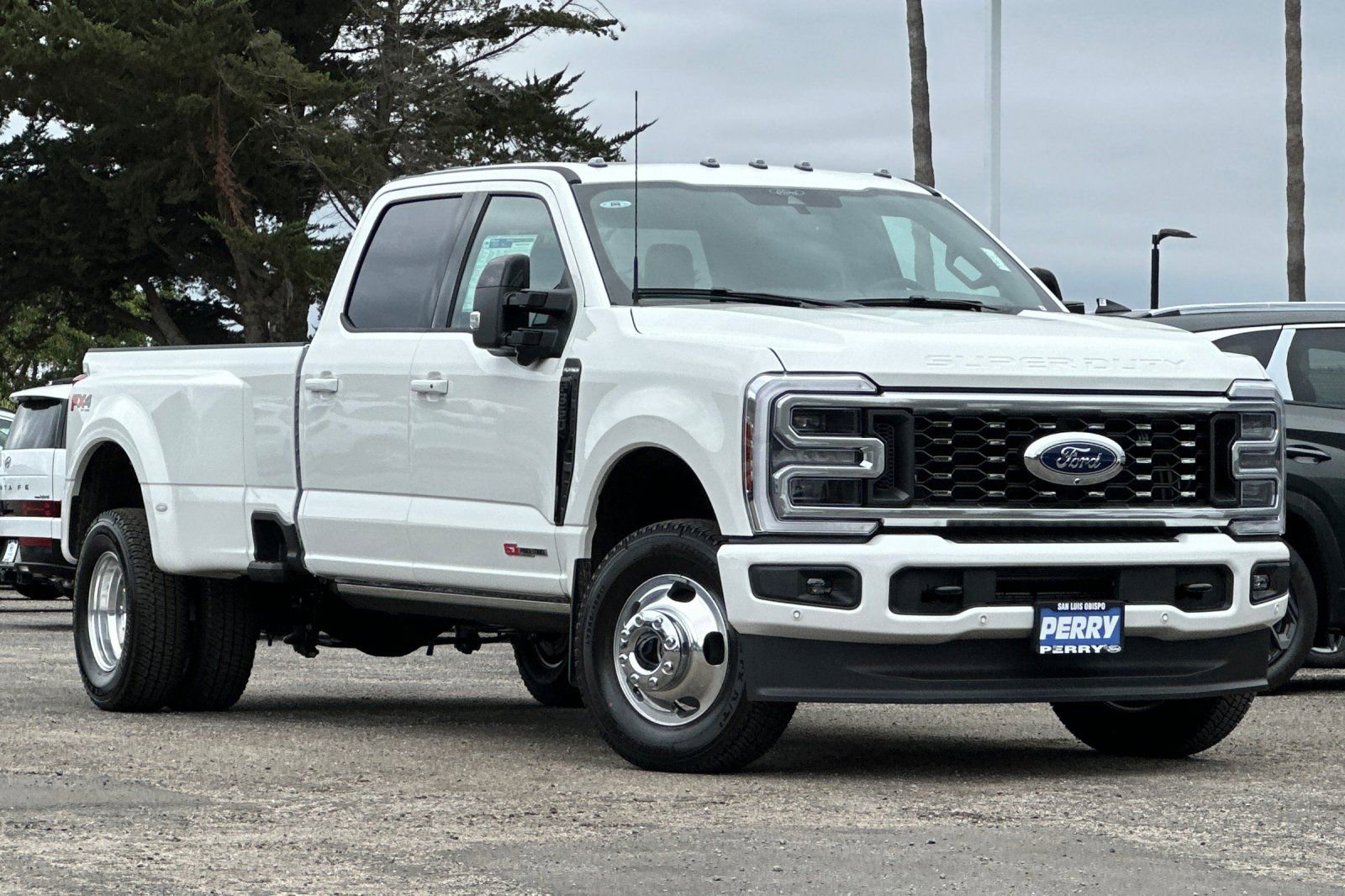 New 2026 Ford F350 Platinum image 1
