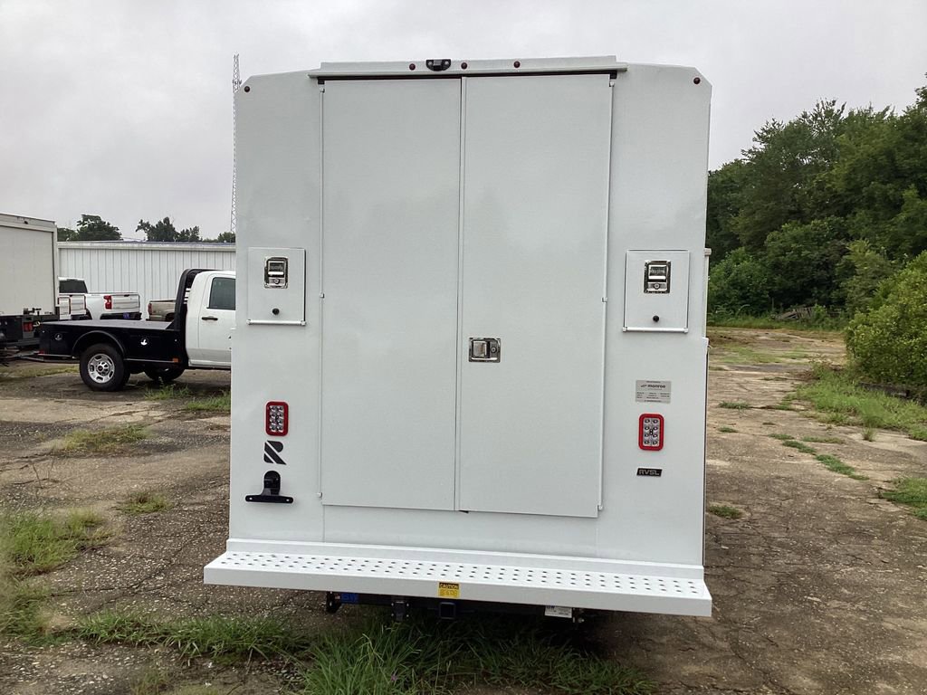 New 2025 Chevrolet Express 3500 w/ Power Convenience Package RWD image 6